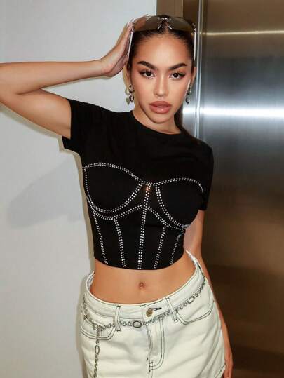 SHEIN ICON Tricou crop cu detalii strasuri