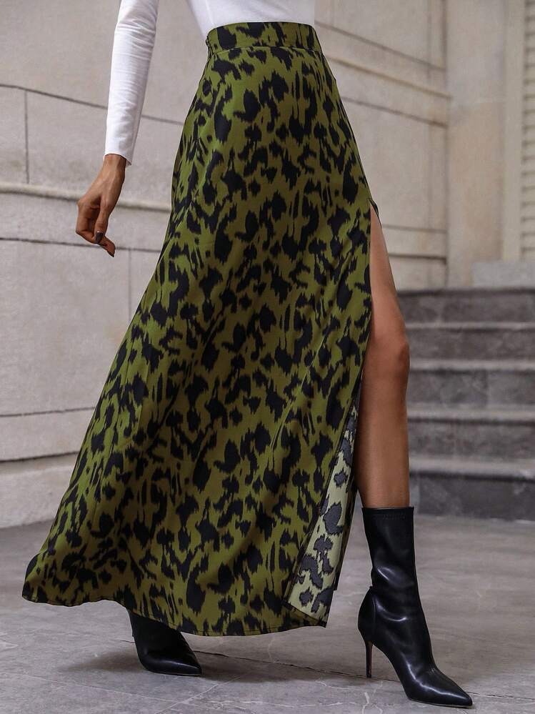 Pariaura Allover Print Split Thigh Women Skirt - Olive Green - View 3