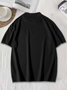 Manfinity Roughcore Men Plus Size Letter Graphic Mock Neck Casual Short Sleeve Tee, For Going Out