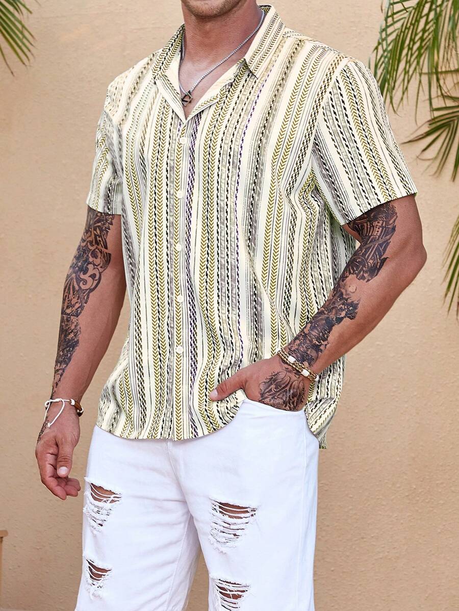 Manfinity Men Plus Geo Print Shirt - Multicolor - View 1