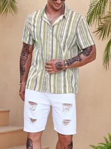 Manfinity Men Plus Geo Print Shirt - Multicolor - View 4