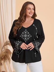 EMERY ROSE Plus Embroidery Detail Flounce Sleeve Blouse - Black - View 4