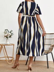 SHEIN Maternity Colourblock Surplice Neck Butterfly Sleeve Dress - Navy Blue - View 2