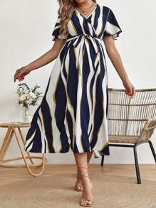 SHEIN Maternity Colourblock Surplice Neck Butterfly Sleeve Dress - Navy Blue - View 5