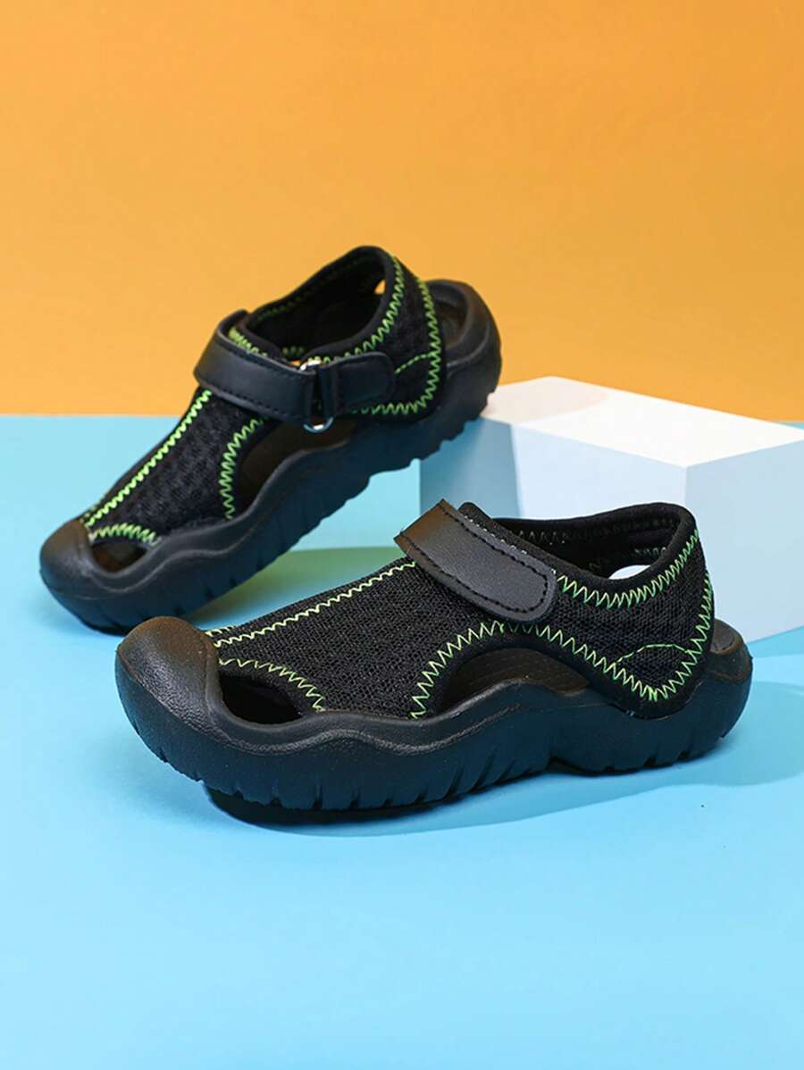 孩子們夏天運動涼鞋帶鞋底,偉大適用於戶外運動 - 黑色 - 查看 1