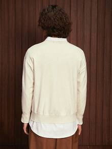 SWAVVY 1 Miếng Đồ họa Chữ cái Thả vai Áo len - Màu be - Xem 2