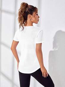 Easithlete 字母圖案弧形下擺運動T恤 - 白色 - 查看 2