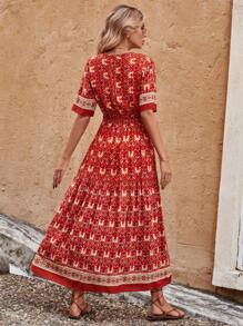 SHEIN Unity 滿版印花交疊領A字連衣裙