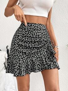 SHEIN VCAY 碎花抽繩荷葉邊半身裙 - 黑色 - 查看 6