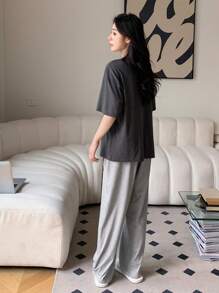 DAZY 标语图案落肩休闲套装睡衣 - 深灰色 - 查看 2