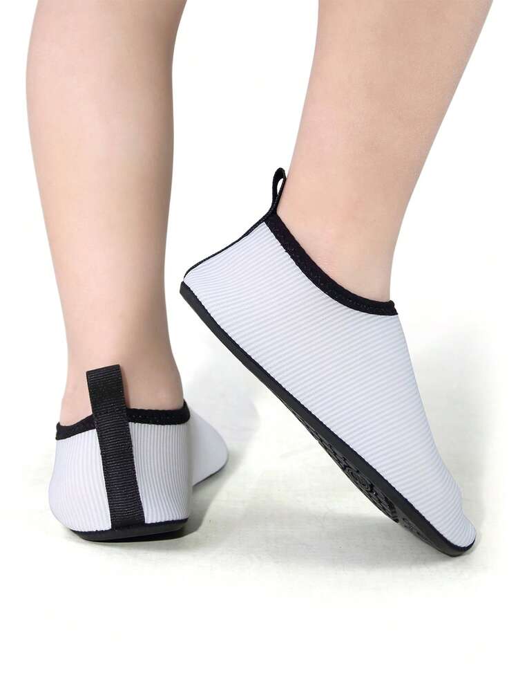 Cô gái Tương phản ràng buộc Vớ Aqua Đối với Ngoài trời - trắng - Xem 2