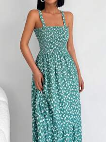 EURMUSE Ditsy Floral Print Ruffle Hem Cami Dress - Green - View 5