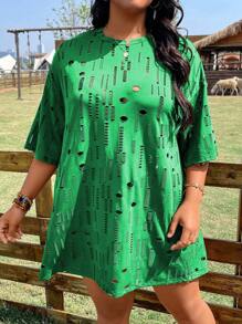 SHEIN LUNE 大碼鏤空落肩T恤 - 綠色 - 查看 1