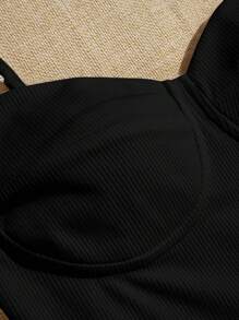 SHEIN EZwear 素色緊身吊帶連體衣