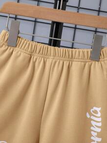 SHEIN 男大童字母&棕櫚樹印花短褲 - 卡其色 - 查看 4