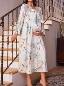 SHEIN 孕妇花卉印花荷叶边袖缎面睡裙，适合妈妈、睡衣裙