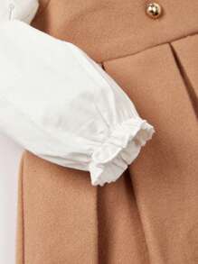 Cozy Pixies 女嬰彼得潘領襯衫&雙排釦百褶下擺背帶裙 - 卡其色 - 查看 4