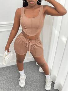 Slaydiva Chất rắn Crop Tank Top & Eo dây rút Quần short - Màu be - Xem 3