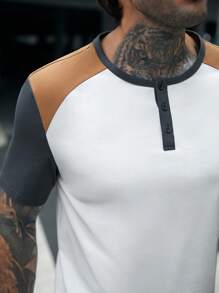 GENTILAND Men Colourblock Button Half Placket Tee - White - View 5