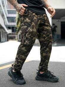 Manfinity RebelGame Men Camo Print Flap Pocket Cargo Trousers - Multicolor - View 1