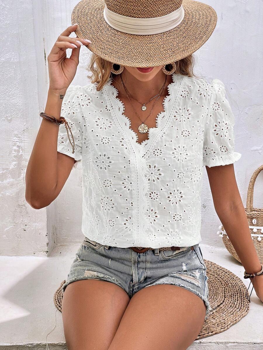 SHEIN Frenchy 網眼刺繡貝殼邊泡泡袖襯衫