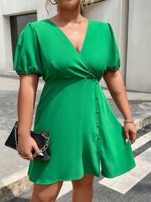 SHEIN Franclia Hơn Surplice cổ Ống tay áo Chi tiết Nút Đầm - màu xanh lá - Xem 5