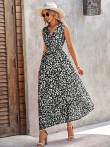 SHEIN Clasi Ditsy Floral Print Shirred Waist Dress - Black and White - View 5