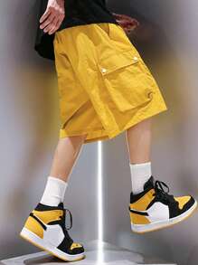 Manfinity EMRG Lỏng lẻo phù hợp Nam Cargo Quần short Với Flap túi , Bên Eo dây rút - Màu vàng - Xem 2