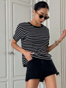 DAZY Camiseta Con Estampado De Rayas - Negro - Ver 7