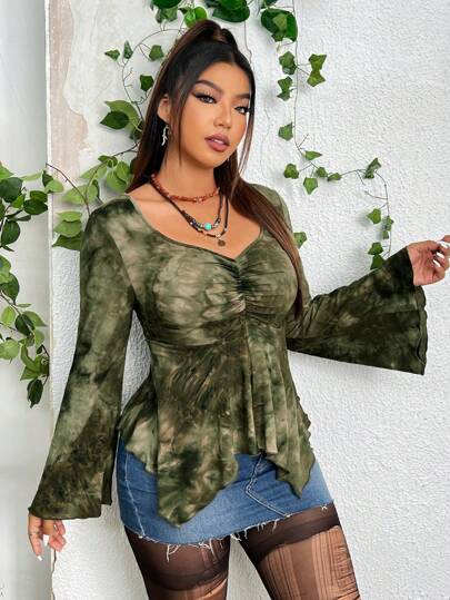 SHEIN MOOSTA Plus Tie Dye Ruched Asymmetrical Hem Tee Graphic Tees Women Tops