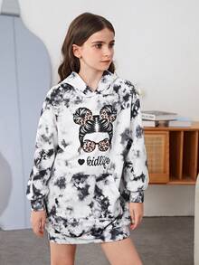 SHEIN 少女扎染字母和图案袋鼠口袋落肩卫衣连衣裙 - 黑與白 - 查看 5