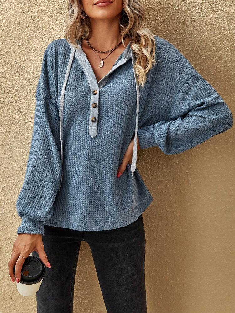 하프 단추 드롭 숄더 스트링 후디 와플 위빙 스웨트셔츠