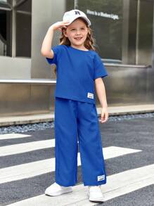 SHEIN Tricou și pantaloni cu detaliu petice cu scrisoare pentru fetiță