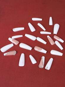 ROMWE 24 piezas largo ataúd con diseño de diamante de imitación Uña postiza & 1 hoja cinta - Blanco - Ver 3