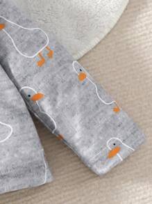 女嬰卡通圖案T恤和包腳長褲和帽睡衣套裝 - 灰色 - 查看 5
