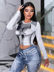 Camiseta crop con estampado de figura - Blanco y Negro - Ver 5