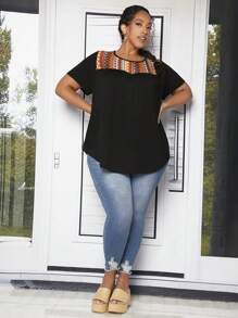 SHEIN CURVE+ 大碼幾何印花T恤 - 黑色 - 查看 5