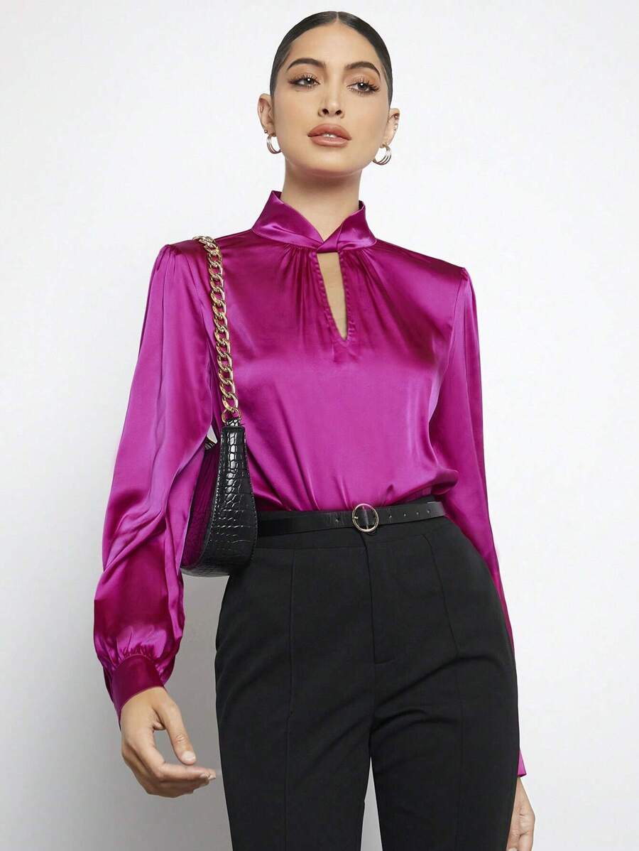 BizChic 鎖眼領燈籠袖緞面襯衫 - 中紫紅色 - 查看 1