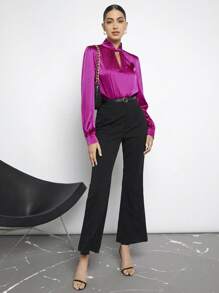 BizChic 鎖眼領燈籠袖緞面襯衫 - 中紫紅色 - 查看 4