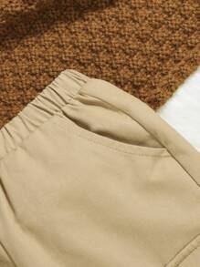 SHEIN Baby Boy Letter Patched Detail Flap Pocket Cargo Pants - Khaki - View 4