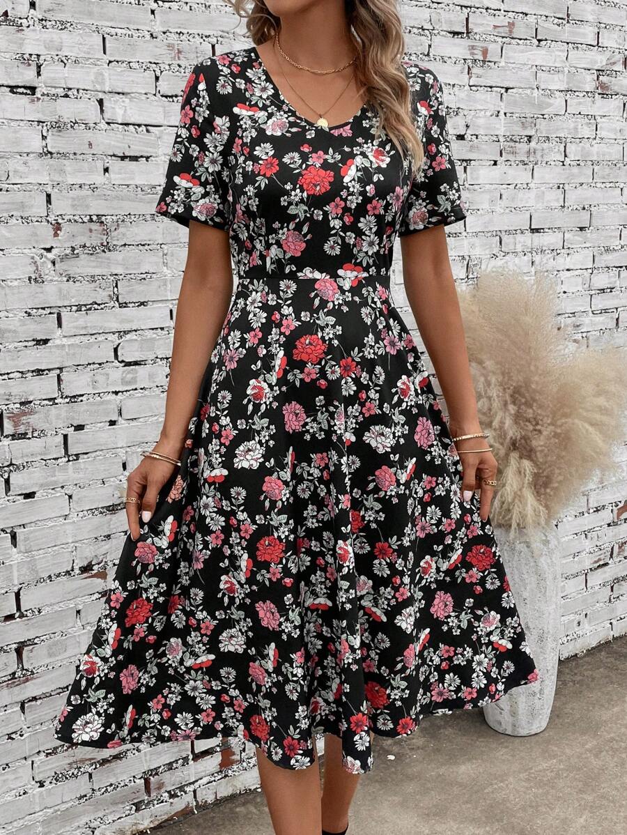 EMERY ROSE Floral Print A-line Dress - Multicolor - View 1