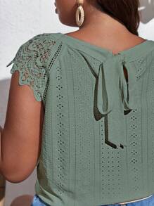 SHEIN Frenchy Kích thước lớn Xu hướng: Cắt giảm Thêu Buộc lại Giải trí Áo thun - màu xanh lá - Xem 5