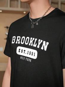 Manfinity Homme Men Letter Graphic Tee - Black - View 2