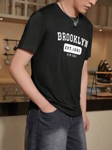 Manfinity Homme Men Letter Graphic Tee - Black - View 4