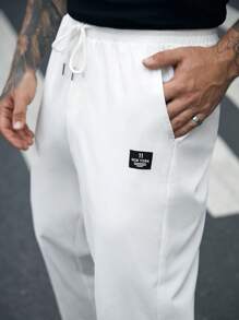 GENTILAND Men Letter Patched Detail Drawstring Waist Pants - White - View 5
