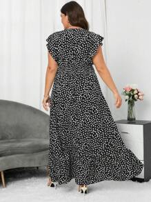 SHEIN Clasi 大码黑白圆点满印V领荷叶边袖夏季度假海边休闲优雅长款宽松A字下摆连衣裙 - 黑與白 - 查看 2