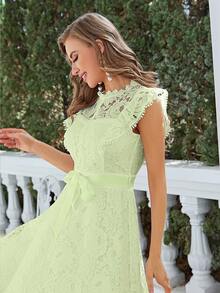 Simplee 小高領腰帶蕾絲洋裝 - 青檸色 - 查看 5