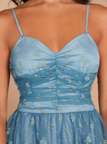 SHEIN Belle Thêu hoa Lớp phủ lưới Váy Dây - Màu xanh ngọc - Xem 5