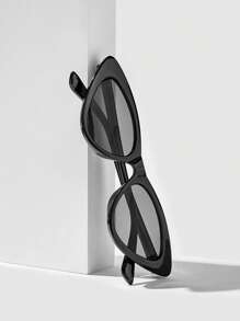 SHEIN 1pair Kids Star Pattern Cat Eye Frame Fashion Glasses For Outdoor