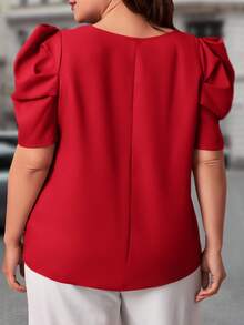 SHEIN Clasi Talla grande Blusa de cuello con abertura de ojo de manga farol - Rojo - Ver 2